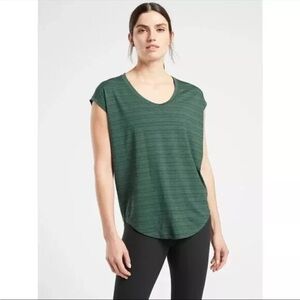 Athleta Cloudlight Stratus tee in striped green XXS